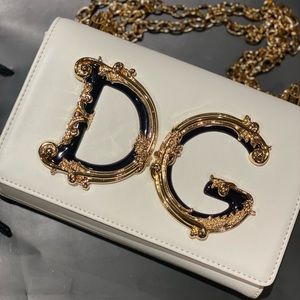 DG GIRL BOX BAG